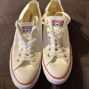 Never worn - Converse All Stars